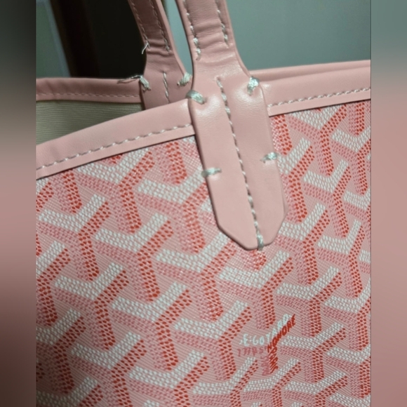 New St. Louis MM Style Tote Bag - Picture 2 of 12